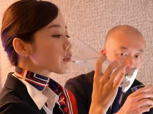 Japan mom wants to fuck the technician